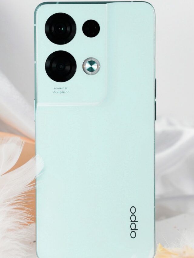 cropped-FS7dOGtUEAABUWl.jpg