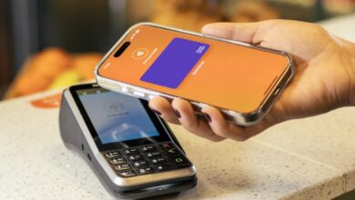 VIPPS यूरोपीय संघ के विनियमन के कारण iPhone पर पहले Apple पे टैप-टू-पे प्रतियोगी के रूप में उभरता है
